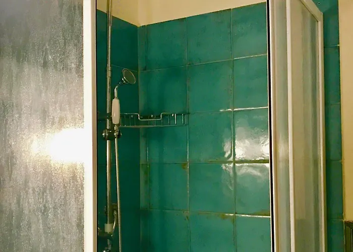Отель типа "постель и завтрак" Romana 2*