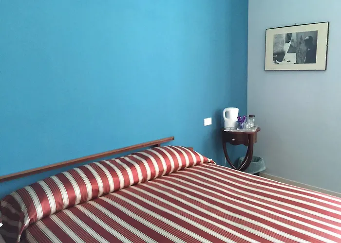 Отель типа "постель и завтрак" Romana 2*